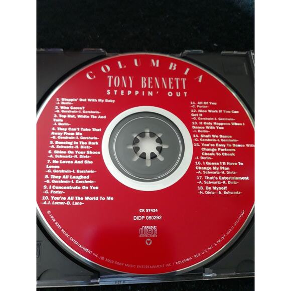 Tony Bennett Steppin' Out CD - Picture 3 of 4